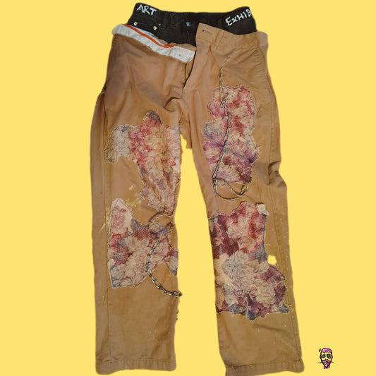 The Art Exhibit Double waist floral chain cargo(28in)