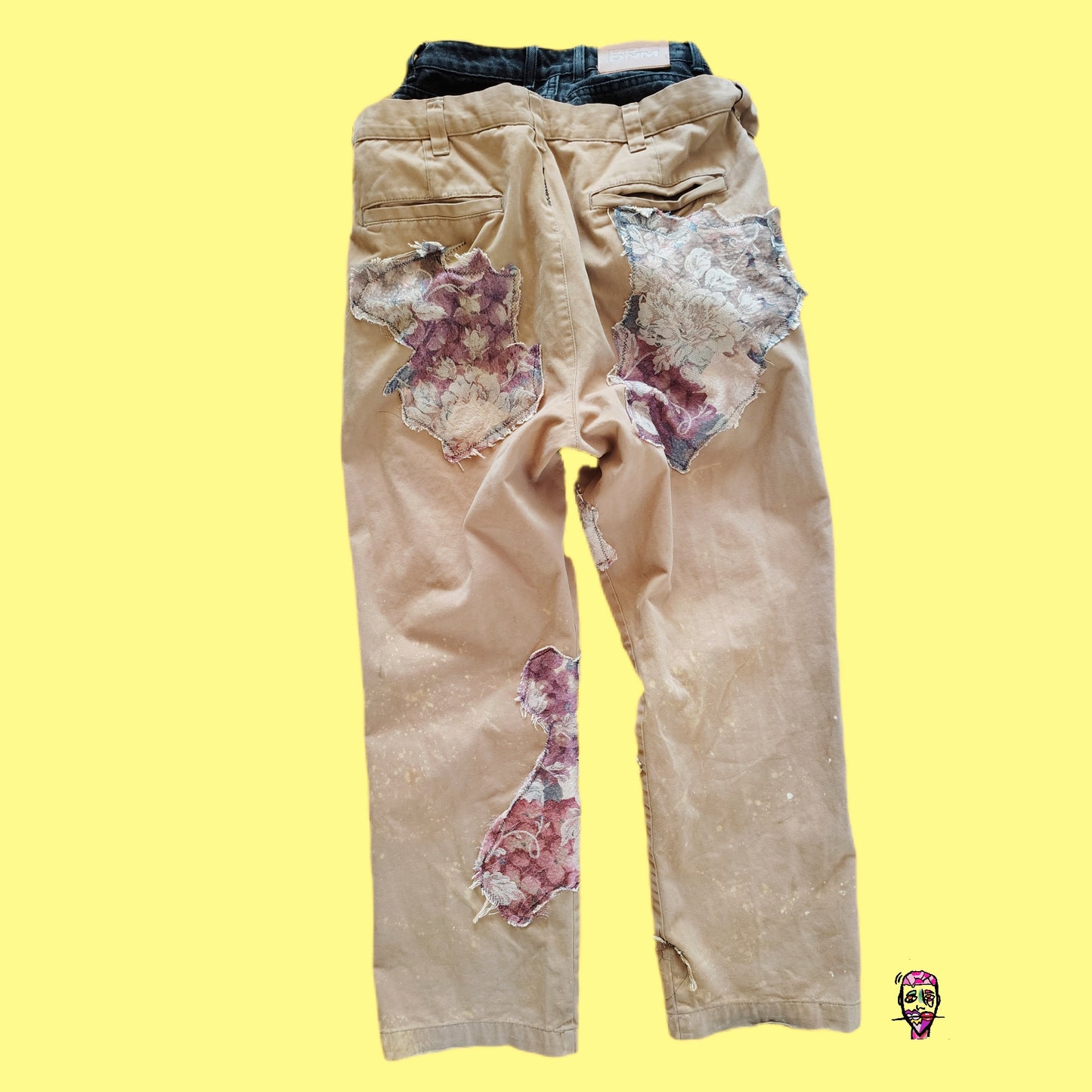 The Art Exhibit Double waist floral chain cargo(28in)