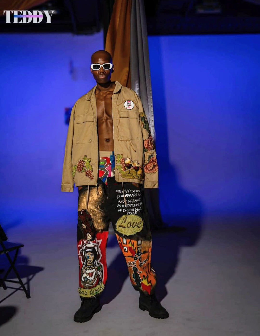 The Art Exhibit Grapes wine and Floral vine Jacket(XL)