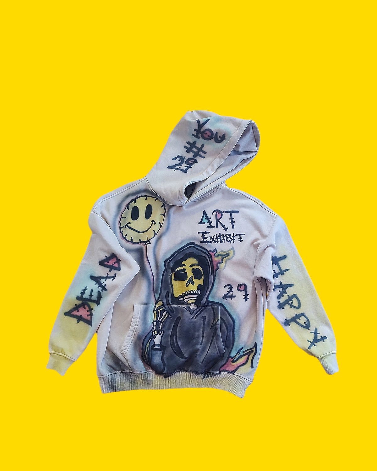The Art Exhibit Dead Happy #29. (L/XL)