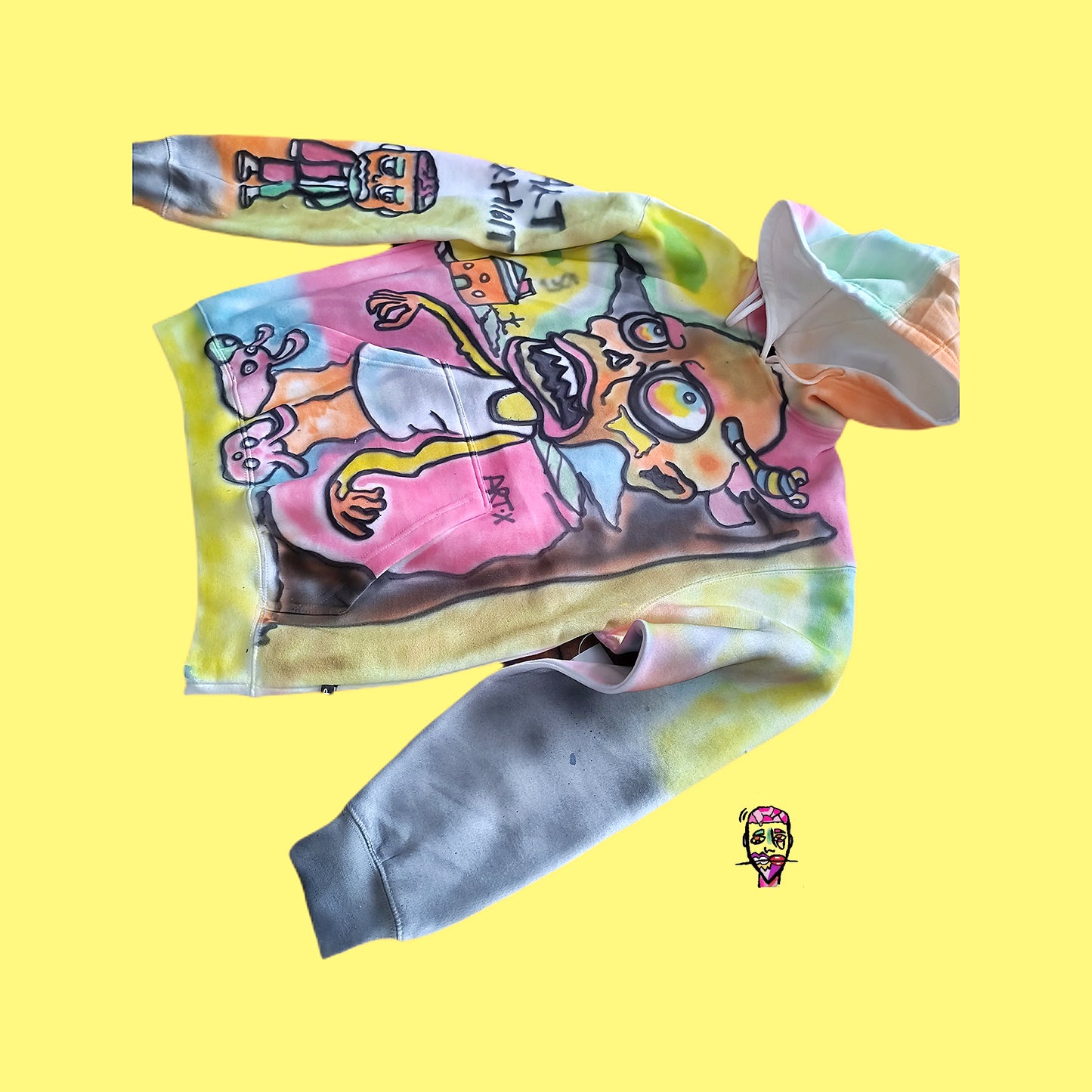 The Art Exhibit zombieland hood(m)