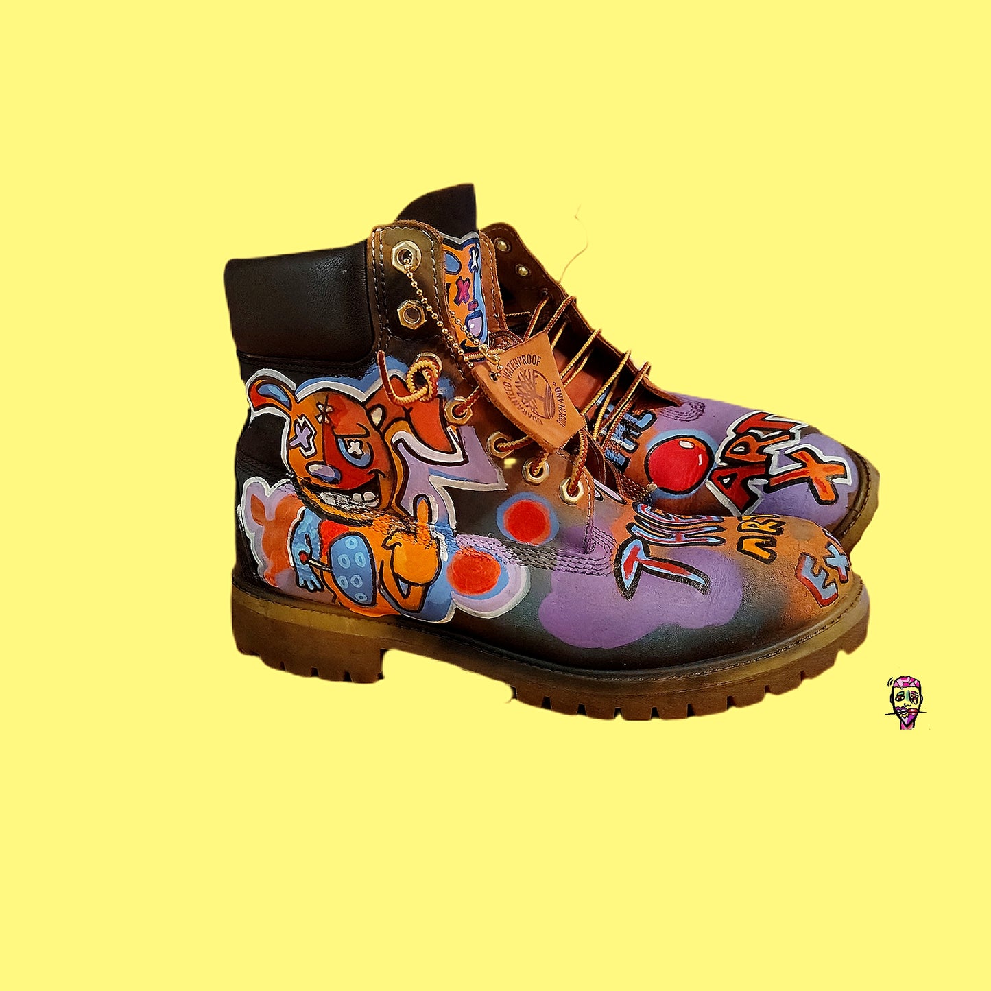 Bunny with the bird Timberland
